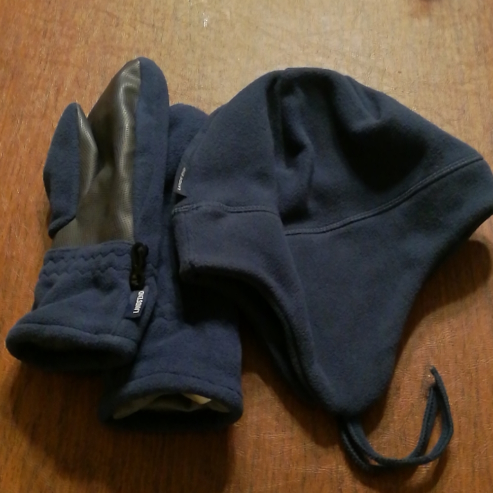 Youth Boys LANDS'END Navy Blue Hat & Mitten Set